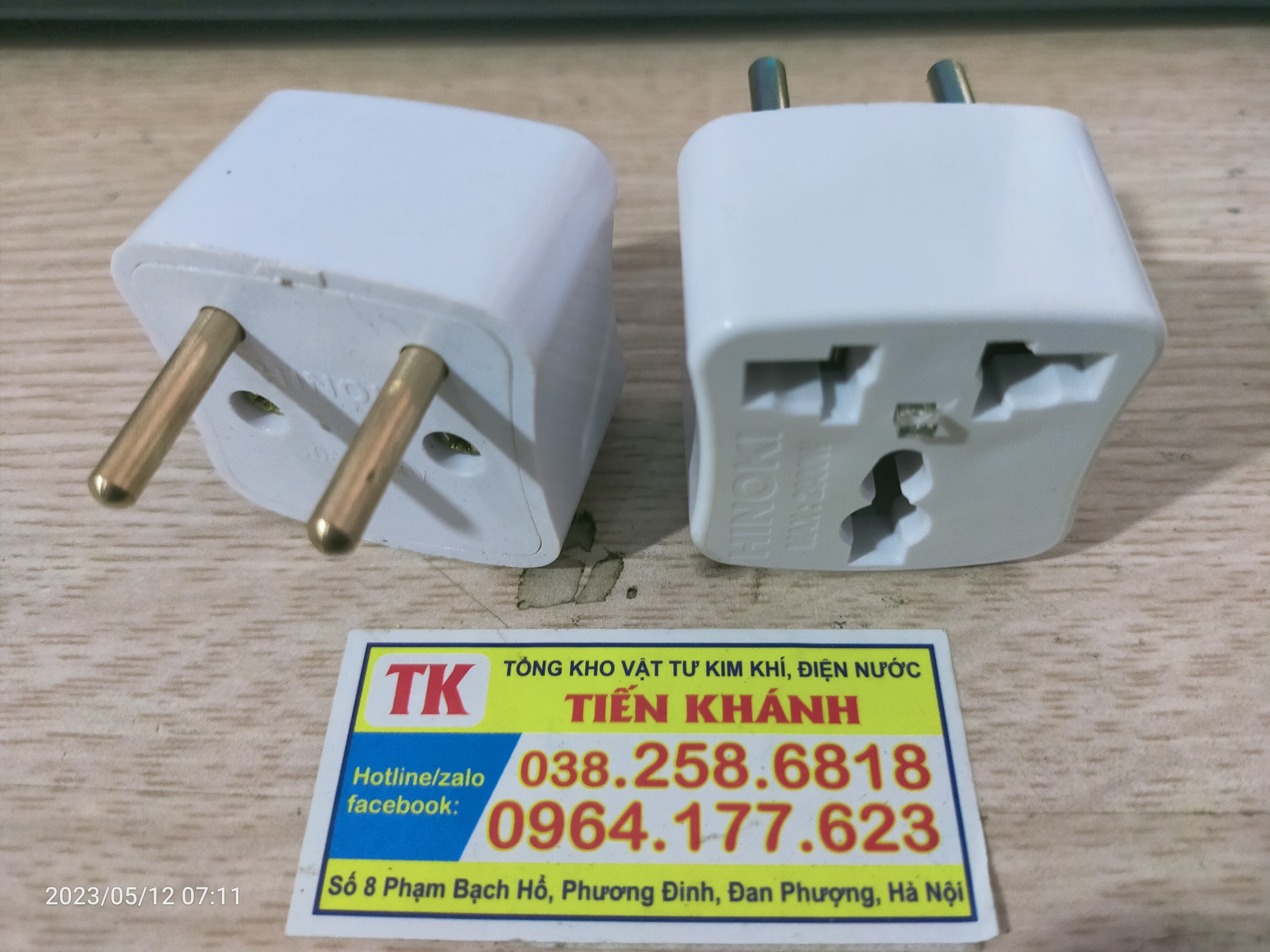 Phích chuyển Chân 2 ra 3