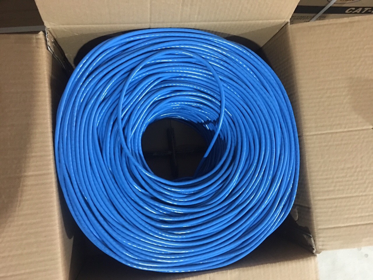 Dây mạng LAN 95 Mét HT-Cat5E UTP