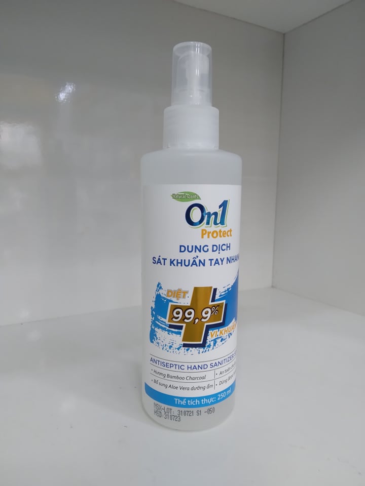 Dung dịch sát khuẩn tay nhanh On1 chai 250ml