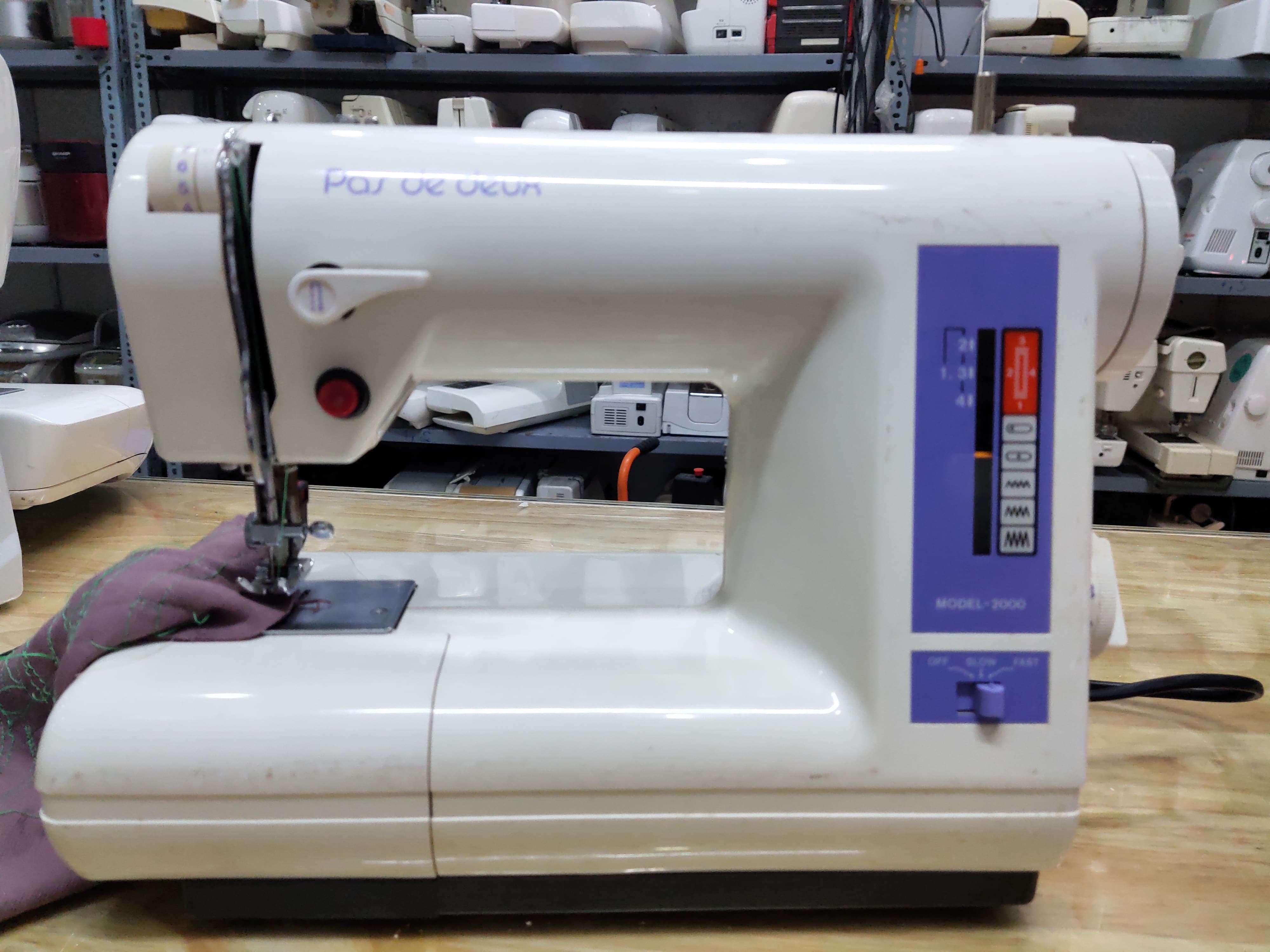 Máy may mini hàng nội địa Nhật Bản