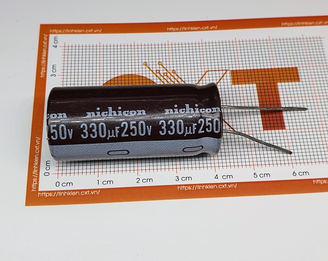Tụ hóa 330uf 250v 18x40mm p7.5mm nichicon