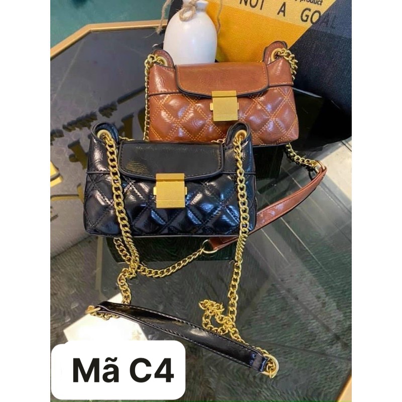 Túi kẹp nách khoá Vuông bấm thời trang mới 2023