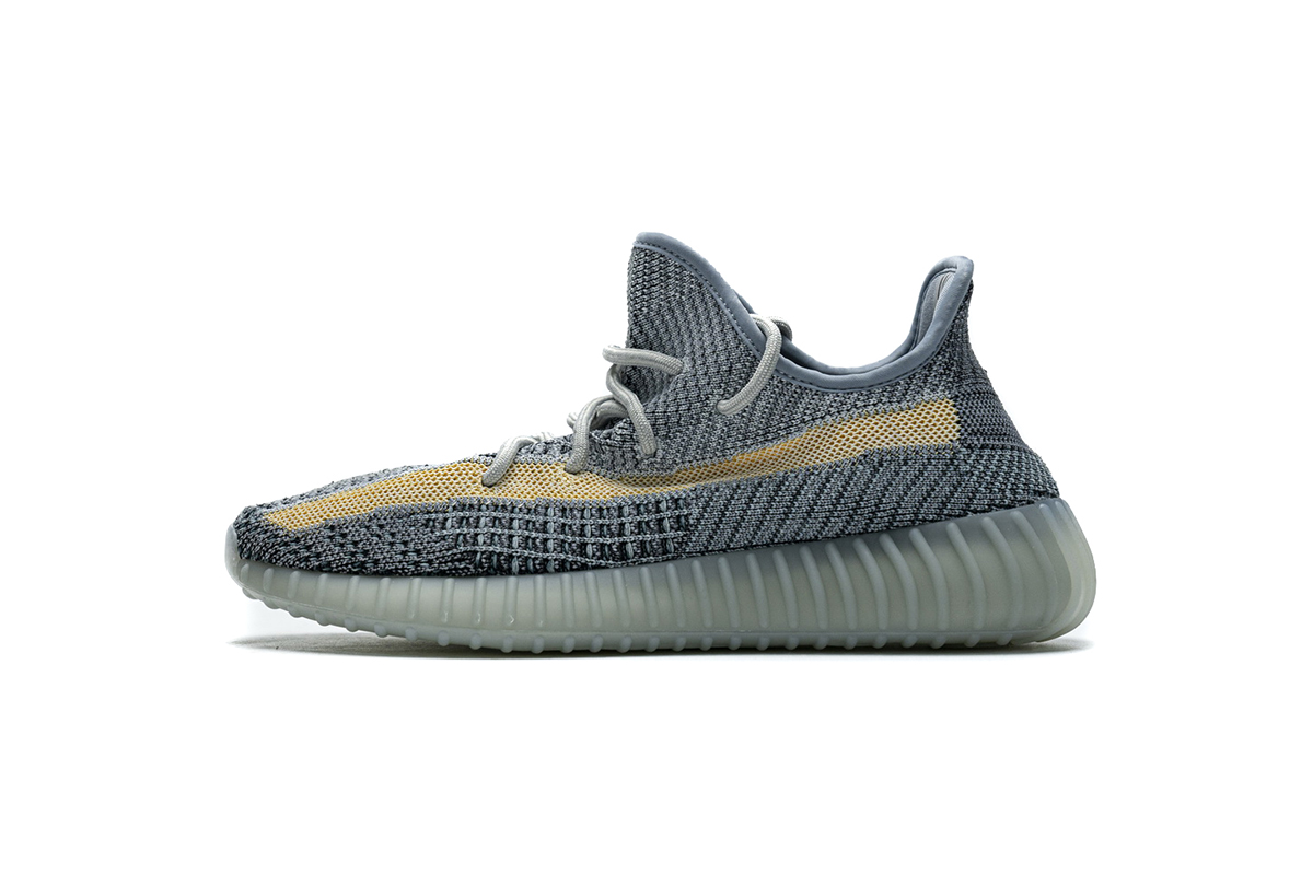 Giày sneaker Yeezy 350v2 Ash Blue