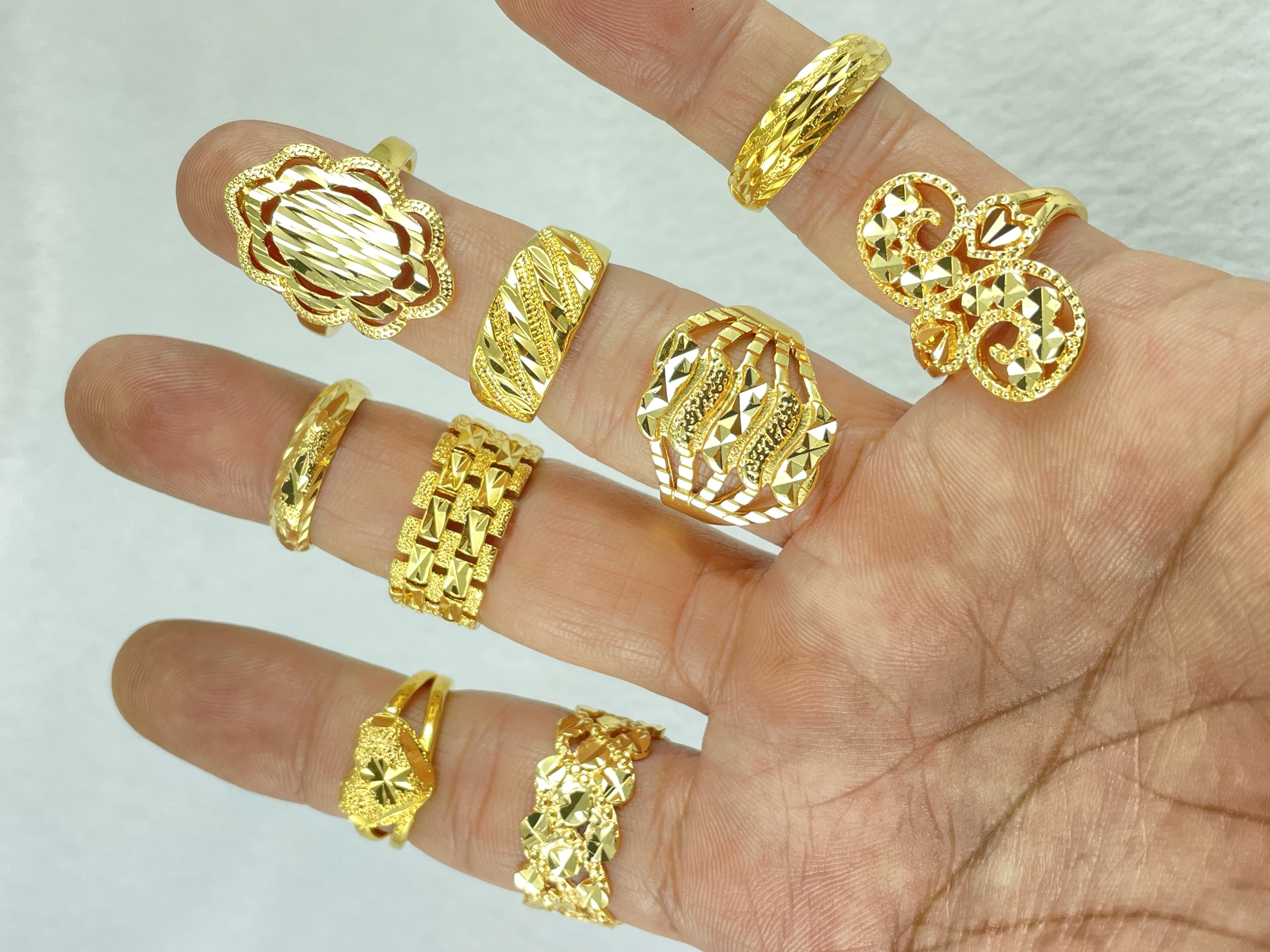 NHẪN NỮ MẠ VÀNG 24K SÁNG BÓNG LẤP LÁNH