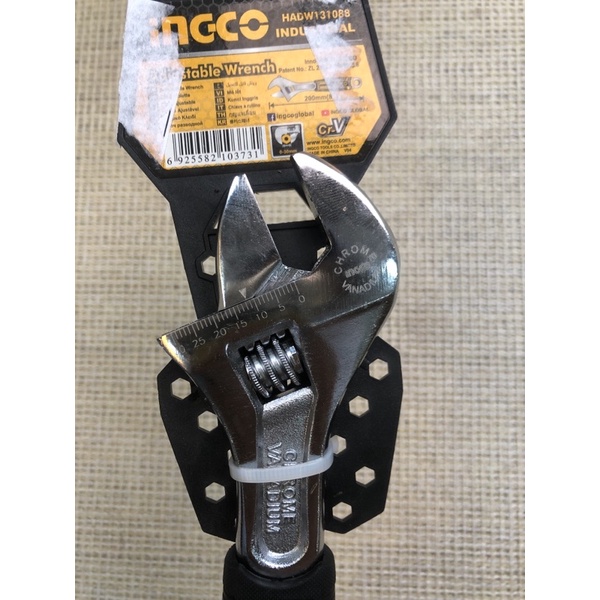 Mỏ lết bọc cao su cao cấp INGCO HADW131088