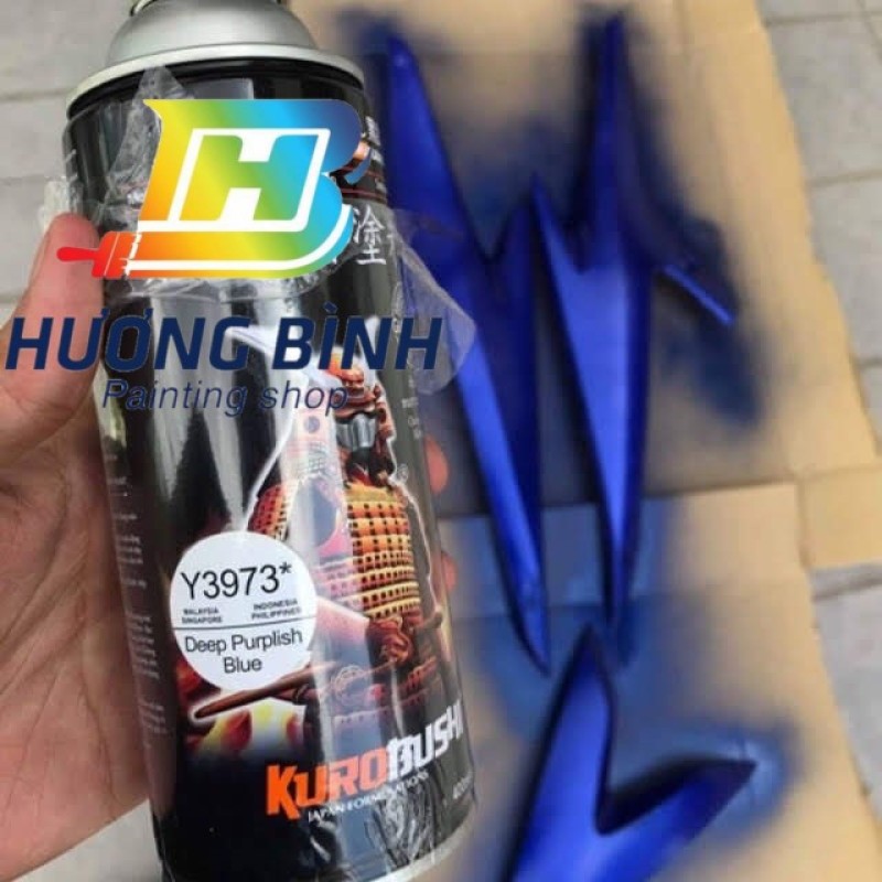 Sơn xịt Samurai màu Xanh Tím Đậm/ Xanh GP – Y3973 (400ml) (có khả năng kháng xăng A92, A95)