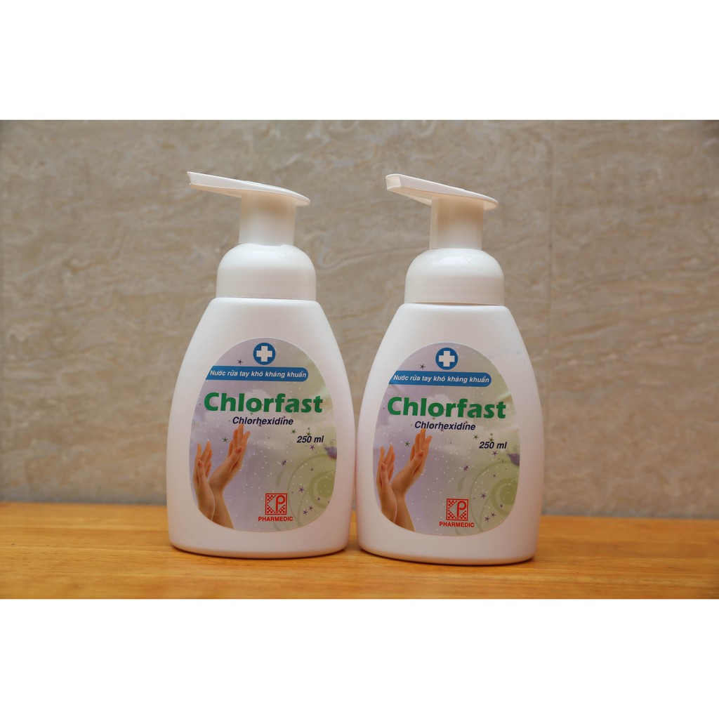 [HCM]NƯỚC RỬA TAY KHÔ KHÁNG KHUẨN CHLORFAST 250ml