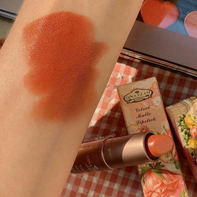 [SON MÀU HIẾM] SON LÌ GINA GLAM TÔNG TÂY LẠ, CHẤT MỀM MỊN
