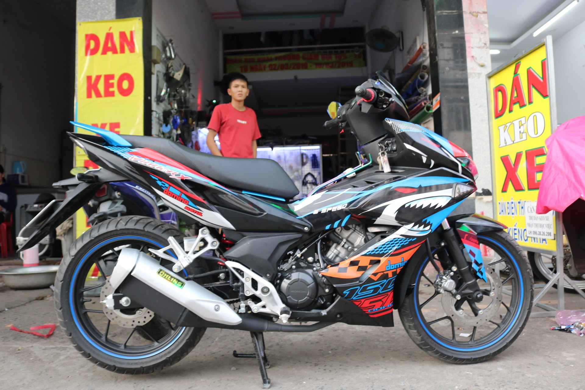 Tem Trùm Exciter 150 đen viền xanh