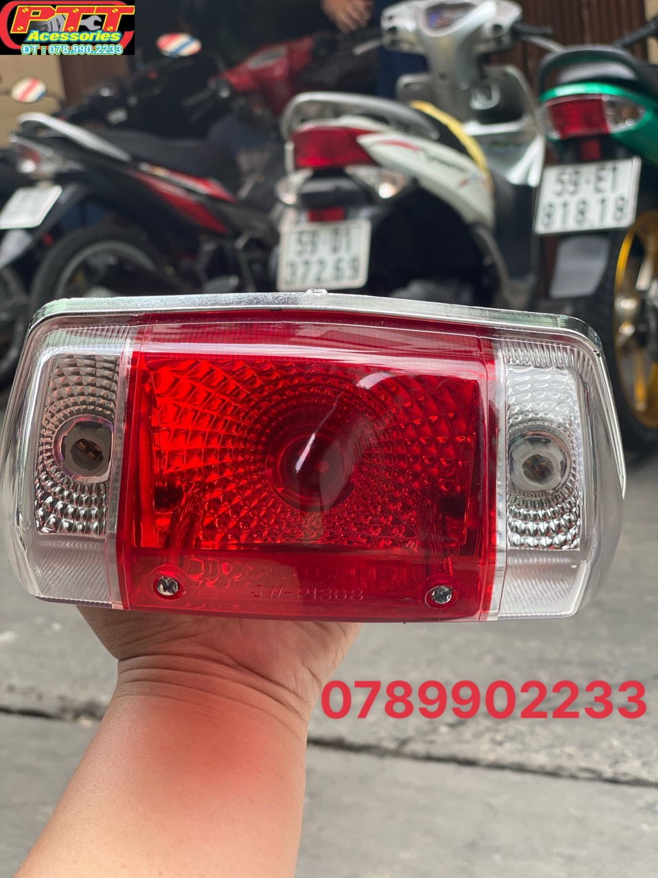 ĐÈN LÁI ( ĐÈN HẬU ) DÀNH CHO XE MAX 3