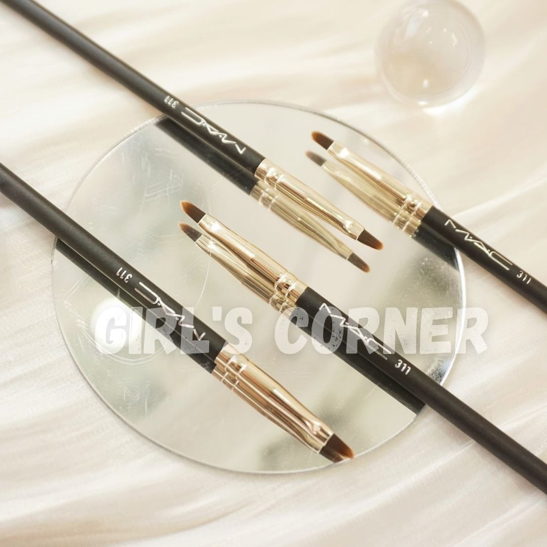 [HCM]Cọ môi - liner M311