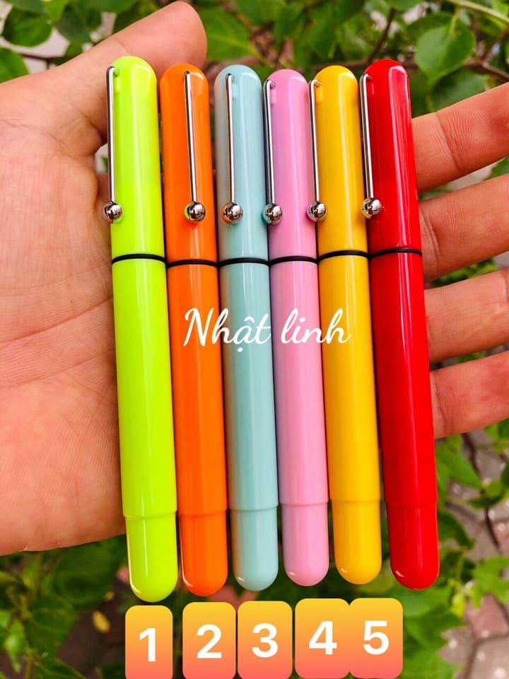 BÚT CÁNH DIỀU 202