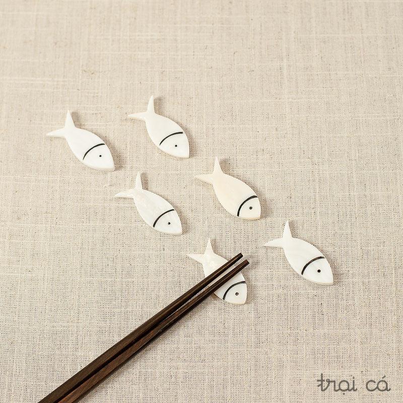 Gác đũa trai, gác đũa gỗ nhiều mẫu (1 cái)
