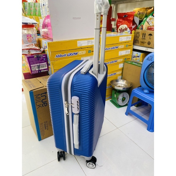 Vali 20inch Similac