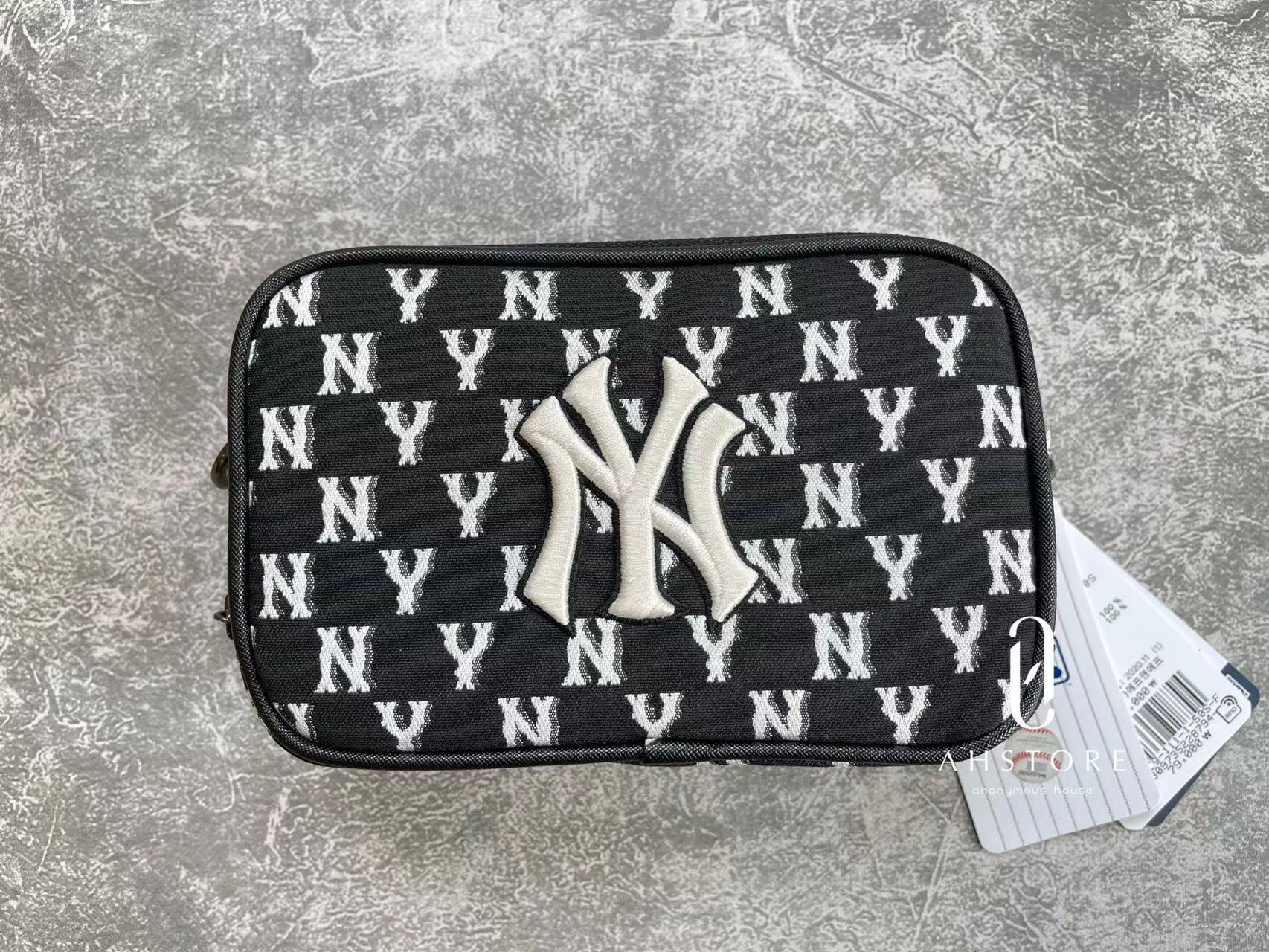 [Có sẵn] [Giá hủy diệt] [Ảnh thật] [MLB] Túi đeo chéo phom chữ nhật Monogram NEW - ĐEN