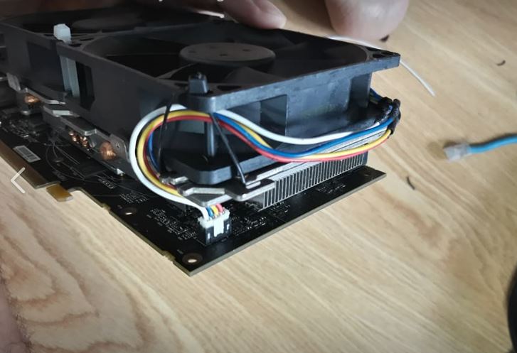 [HCM][FREE SHIP] Combo 02 Fan mod VGA (combo 2 fan vs 1 zac cắm vào vga)