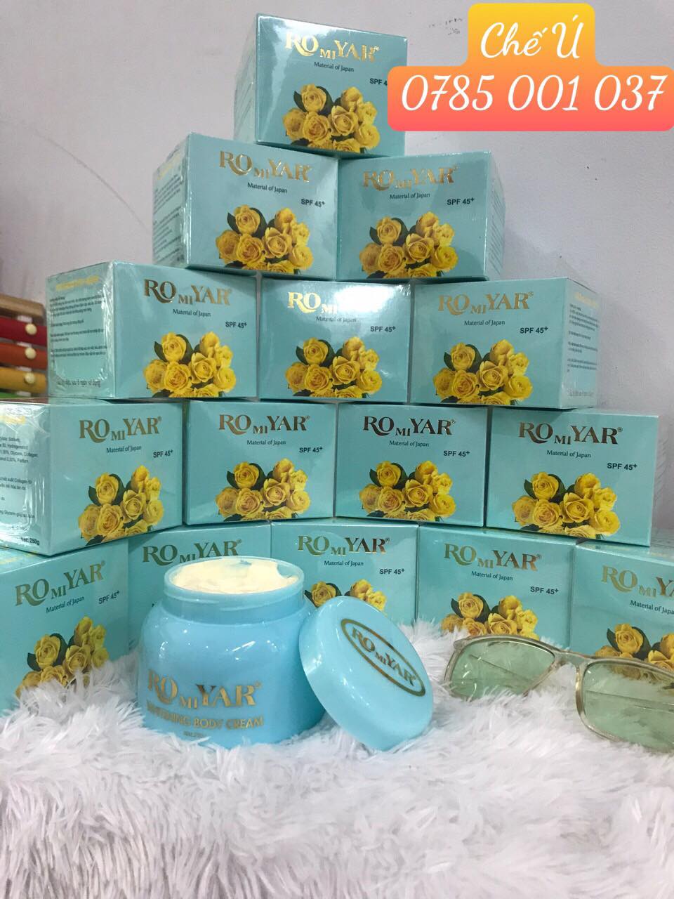 Kem Dưỡng Trắng Da Body 250g Romiyar