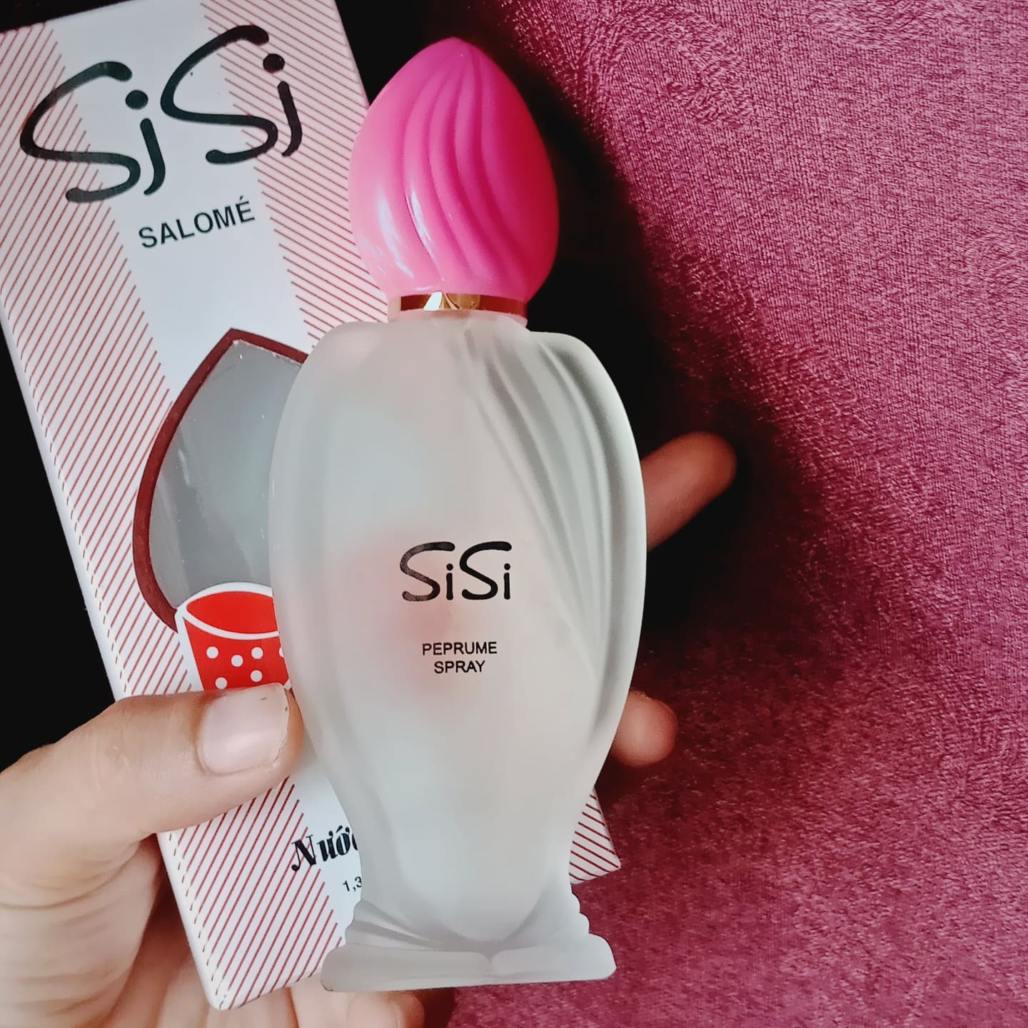 [HCM]Nước Hoa Quyến Rũ Qúy Phái Sisi 40ml