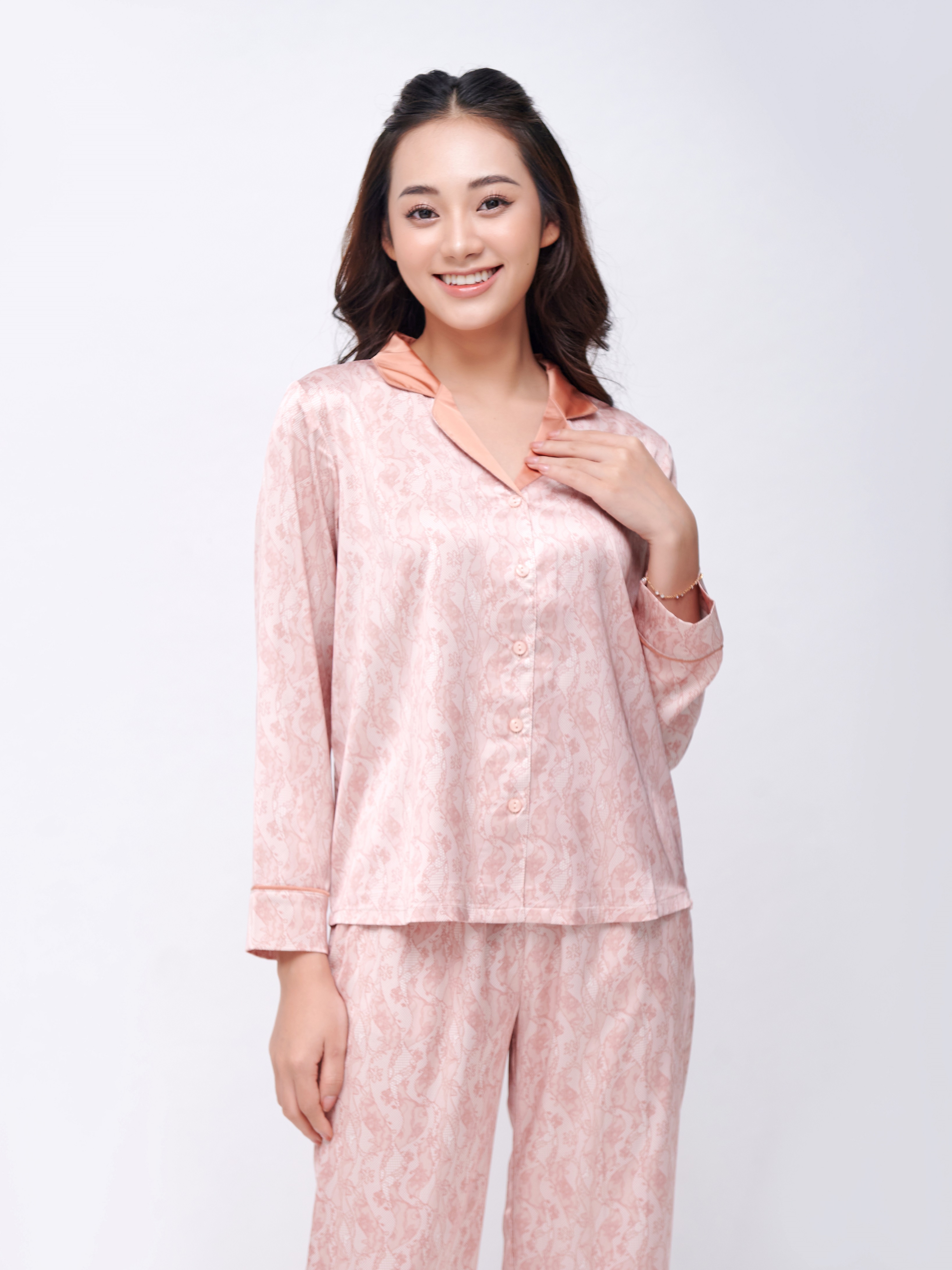 WINNY - Bộ Đồ Dài Suông Lụa Satin Nữ Mặc Nhà 2MNSA22607D