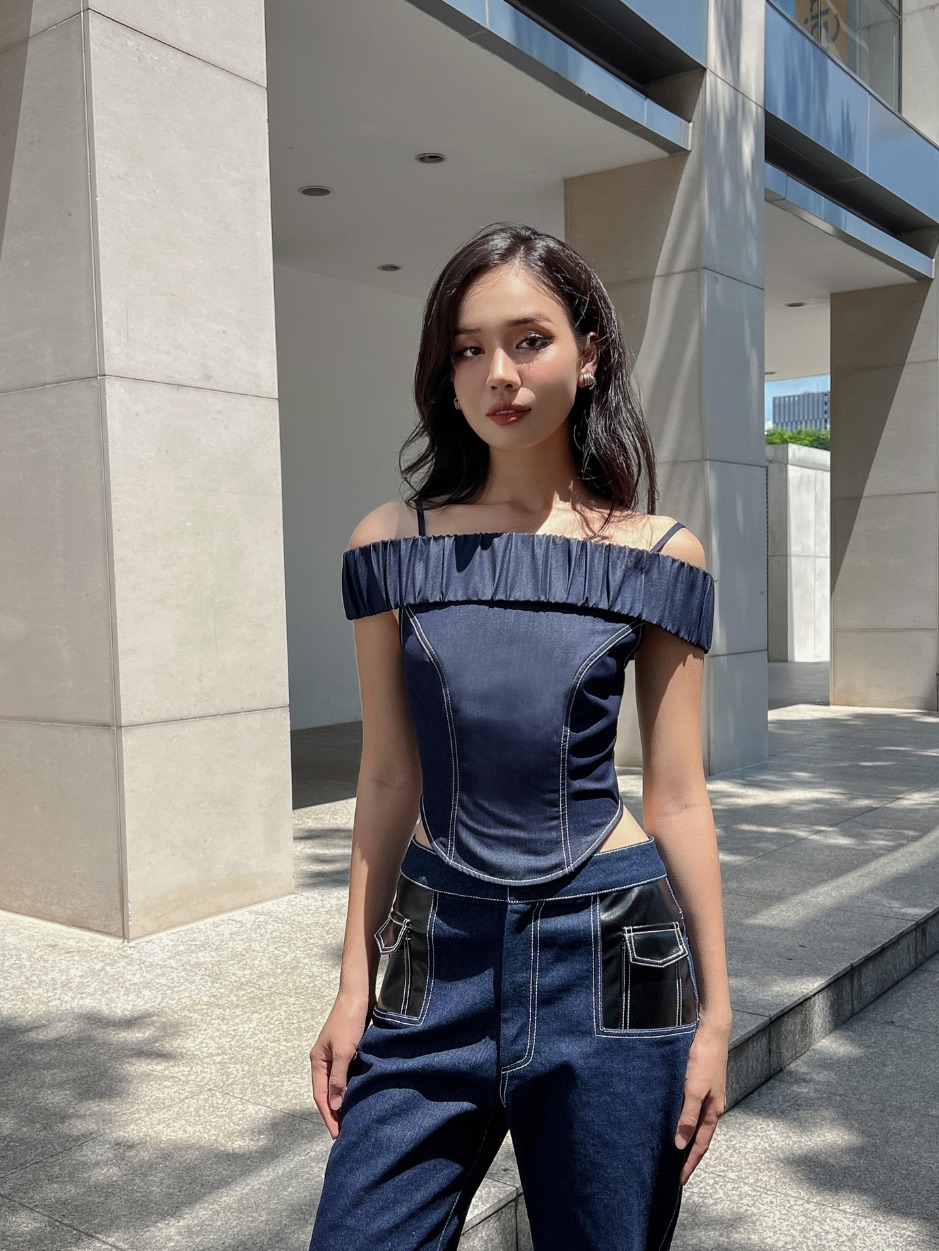 COCO SIN - Quần Jean Xanh Loe Phối Túi