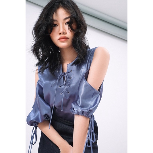 Double Moonshot - Áo kiểu khoét tay lồng đèn