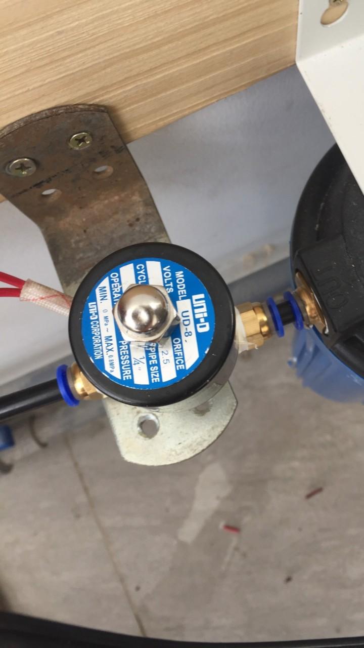 Van điện từ gài dây ống 8mm 220V dùng cho phun sương tự động (cuộn coil đồng)