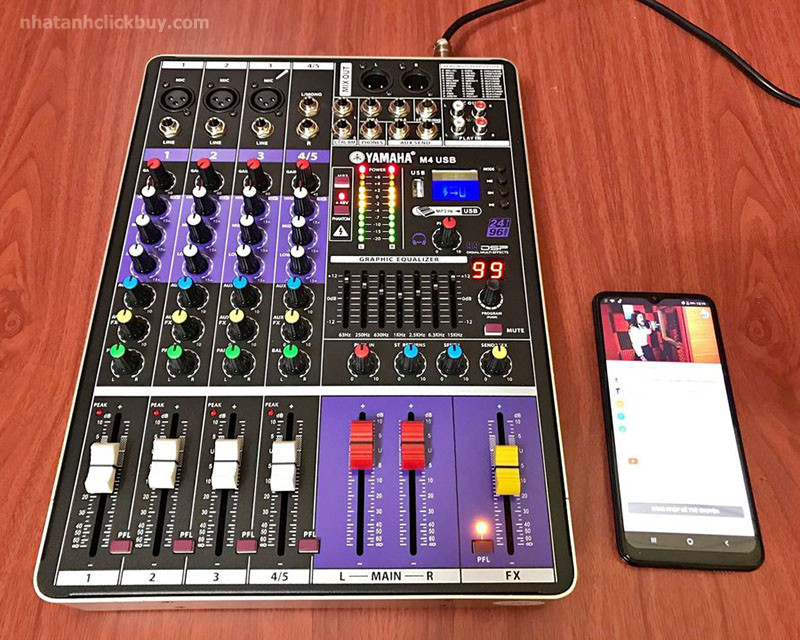 Bàn mixer Yamaha M4 - 99 hiệu ứng