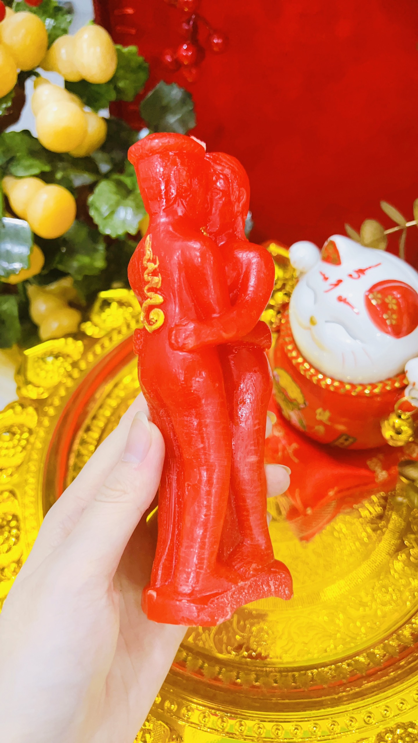 Nến yêu Inkoo yêu nhau đứng Thái Lan