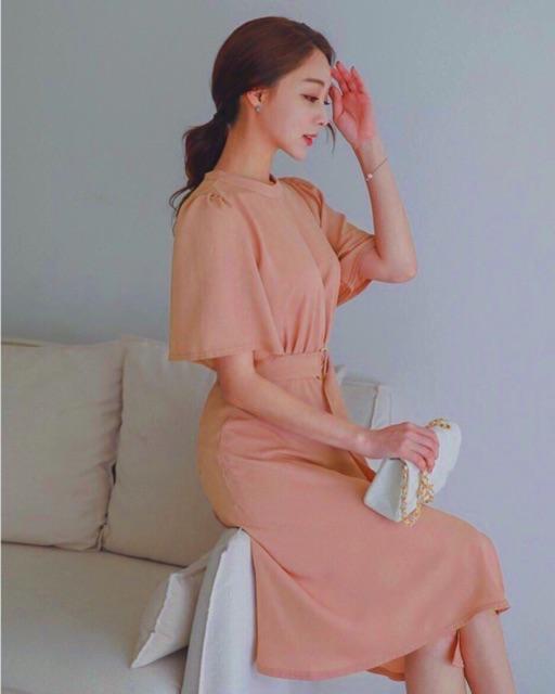 [HCM]Đầm kem cổ trụ thắt eo