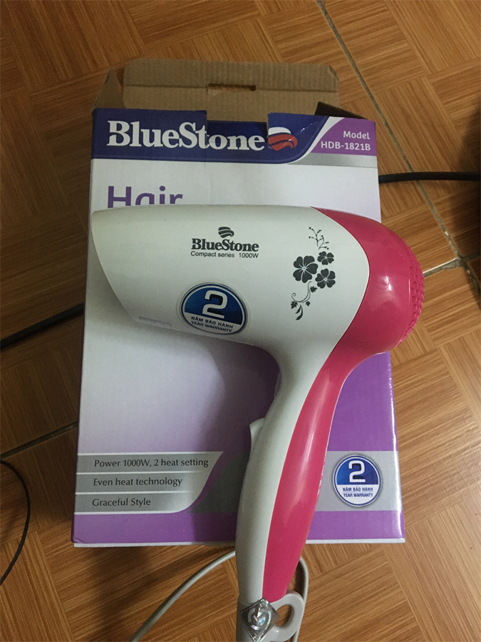 Bluestone hdb-1821b 1000W hair dryer without box