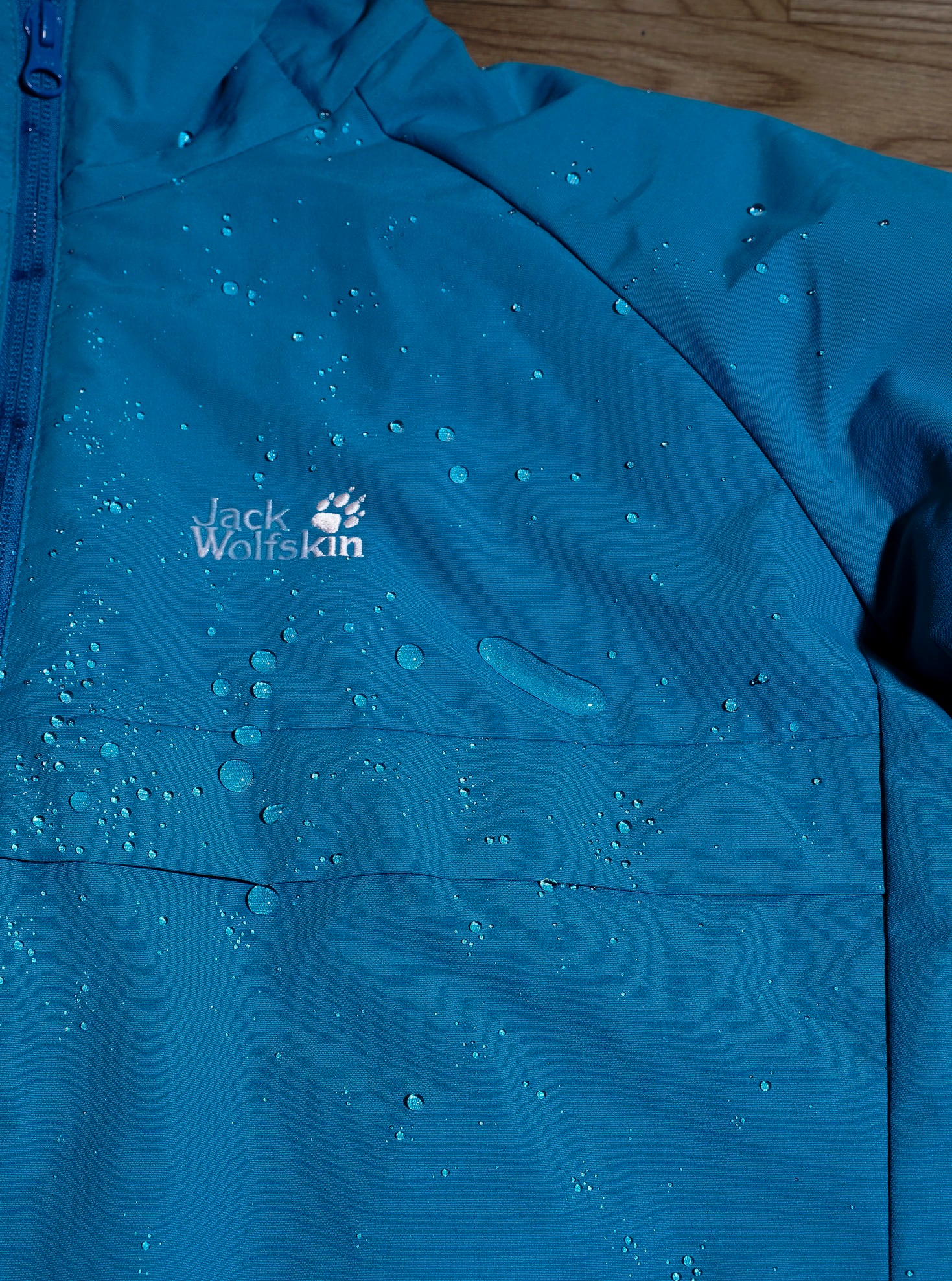 Áo khoác xuất Hàn thương hiệu Jack Wolfskin