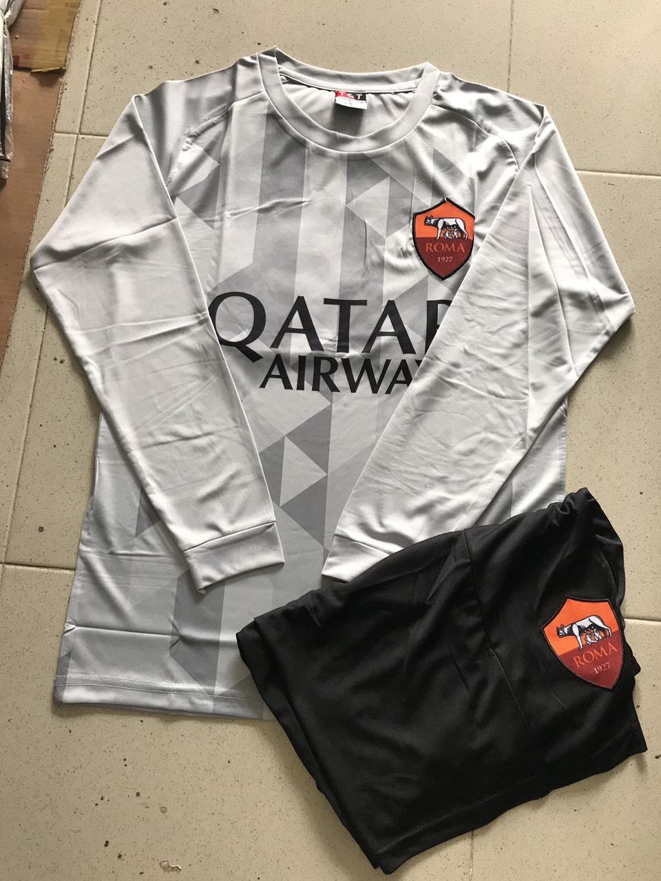 Đồ đá banh tay dài