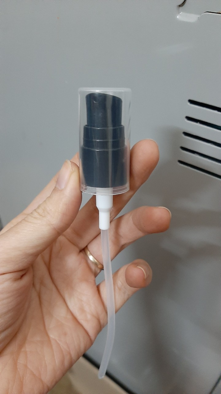 Chai thuỷ tinh mờ đầu xịt giọt bạc ( chọn size)