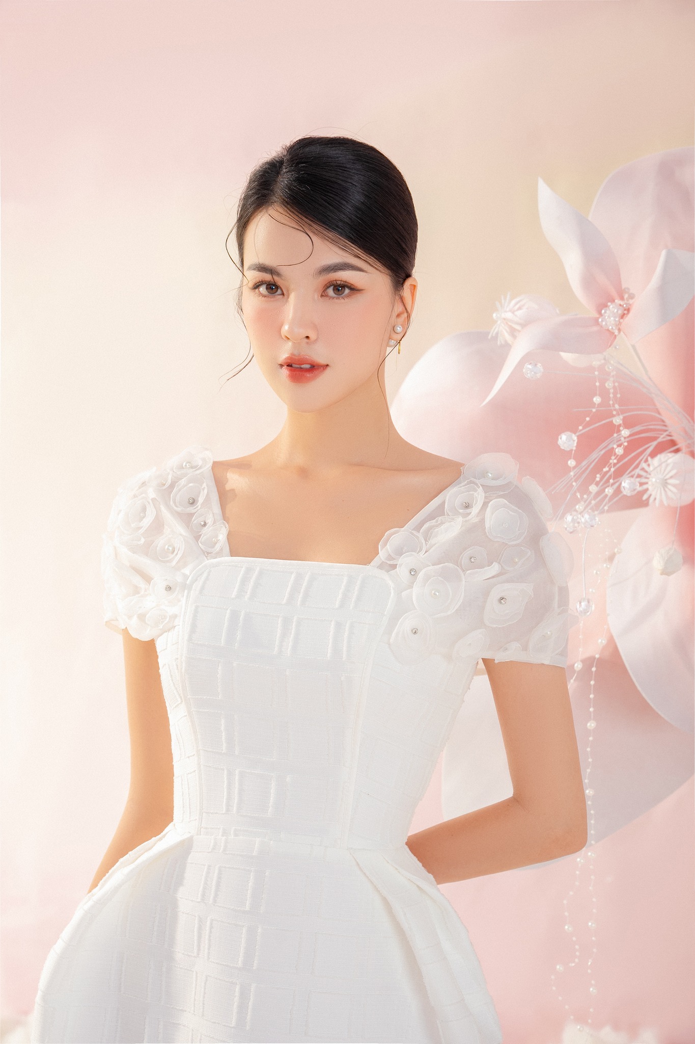 OLV - Đầm Amanda Square Neck Embro