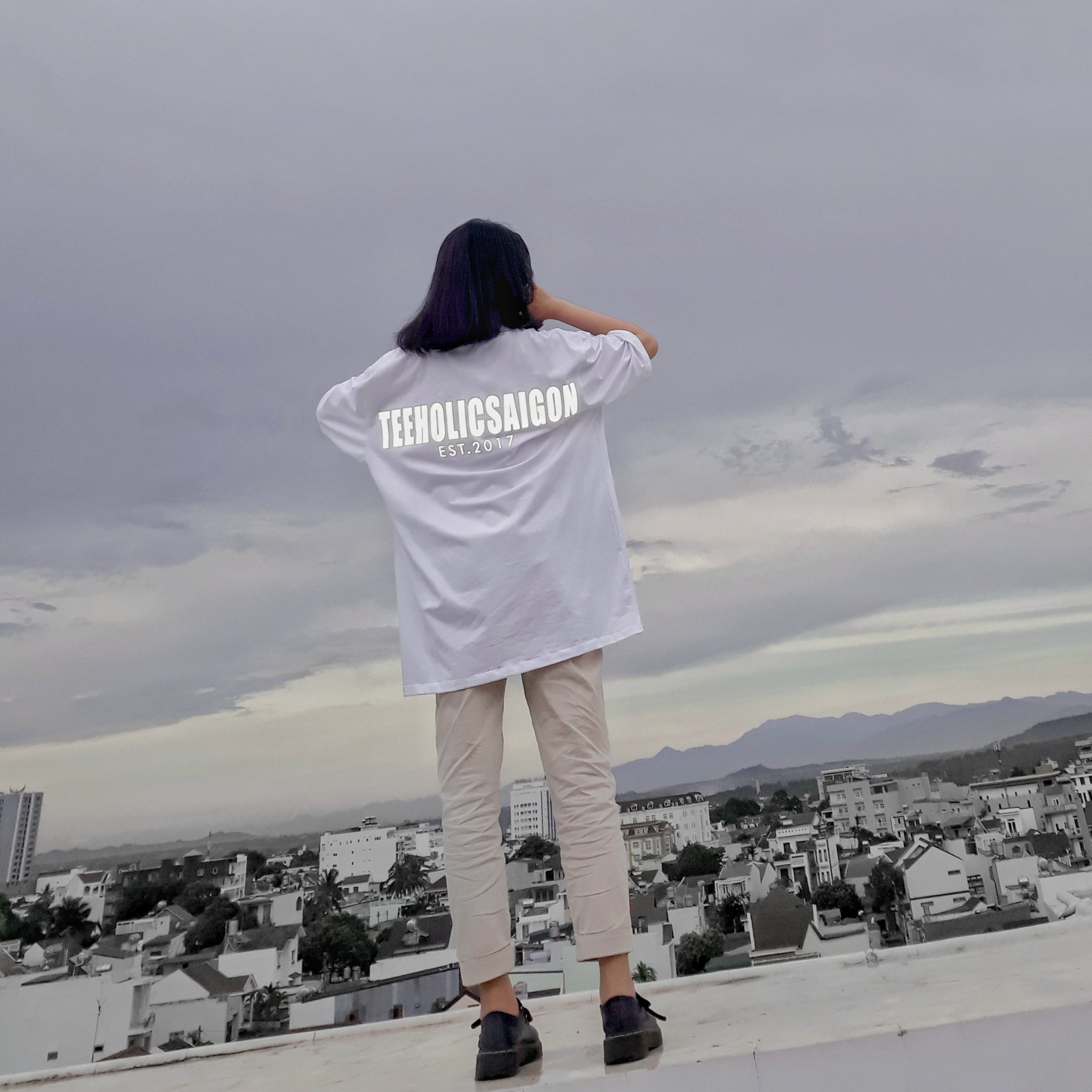 TEEHOLIC - Áo Thun Unisex Phản Quang THS Màu Trắng