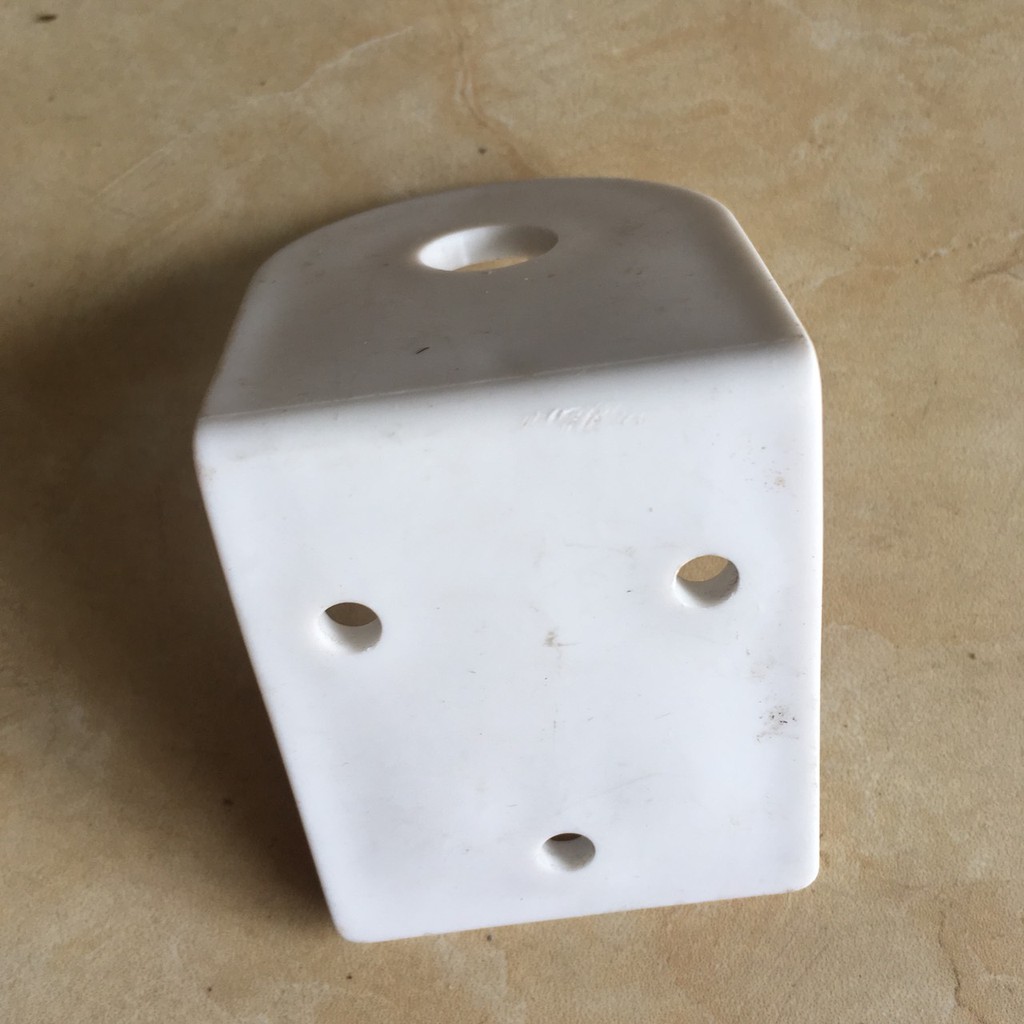 Giá đỡ vòi máy lọc nước
