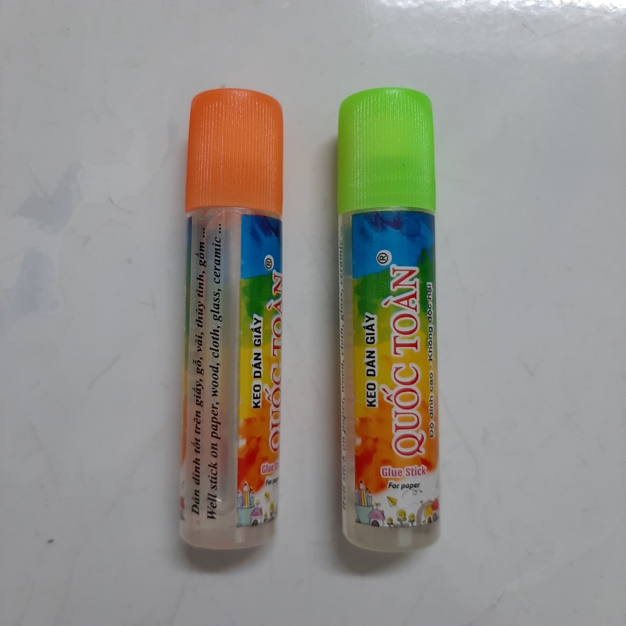 01 Chai hồ dán giấy Quốc Toàn 20ml