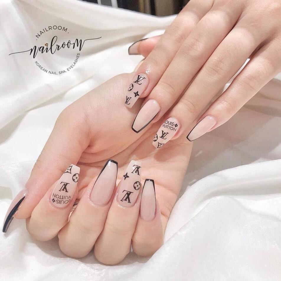 Móng tay thiết kế Nailbox bộ 24móng