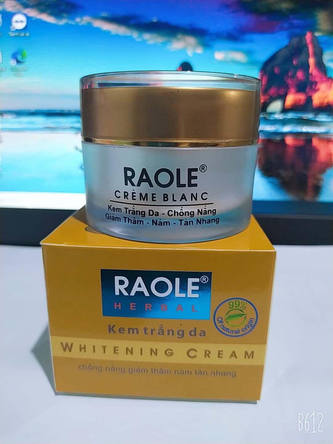 Kem dưỡng trắng da, chống nắng, giảm thâm nám tàn nhang Raole 12g