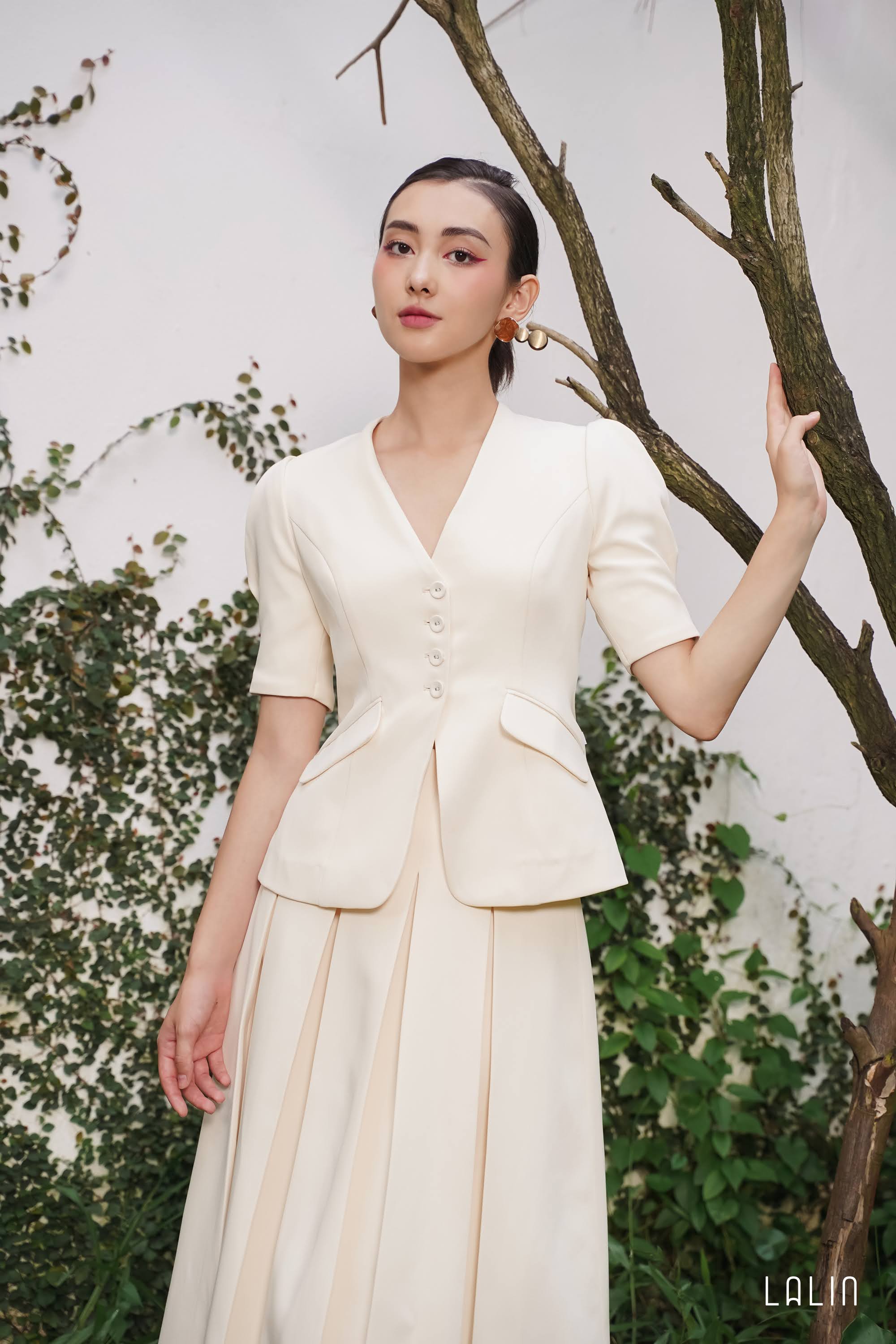 Áo Blazer nữ LALIN thiết kế tay bồng chiết eo SENLA