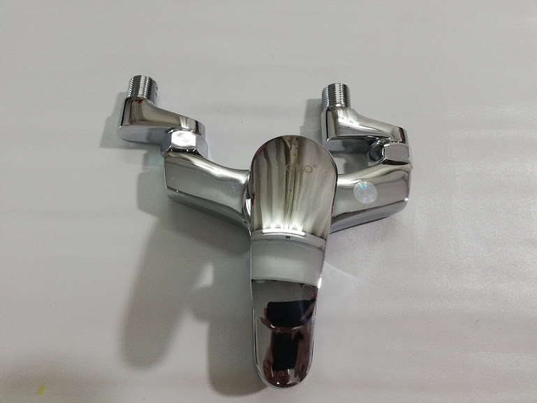 củ sen tắm nóng lạnh giá rẻ