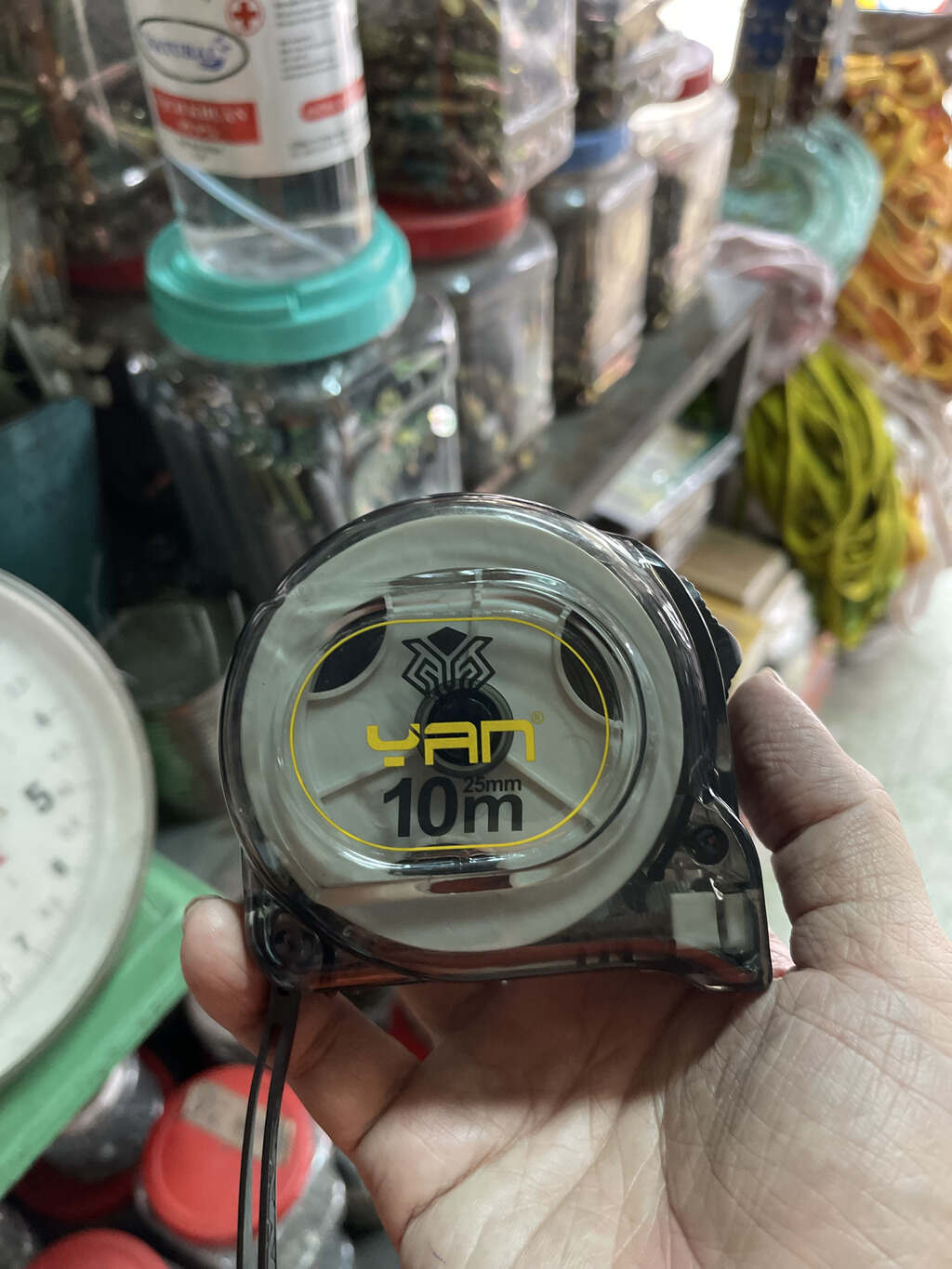Thước kéo yan 2 mắt 10 mét - trong