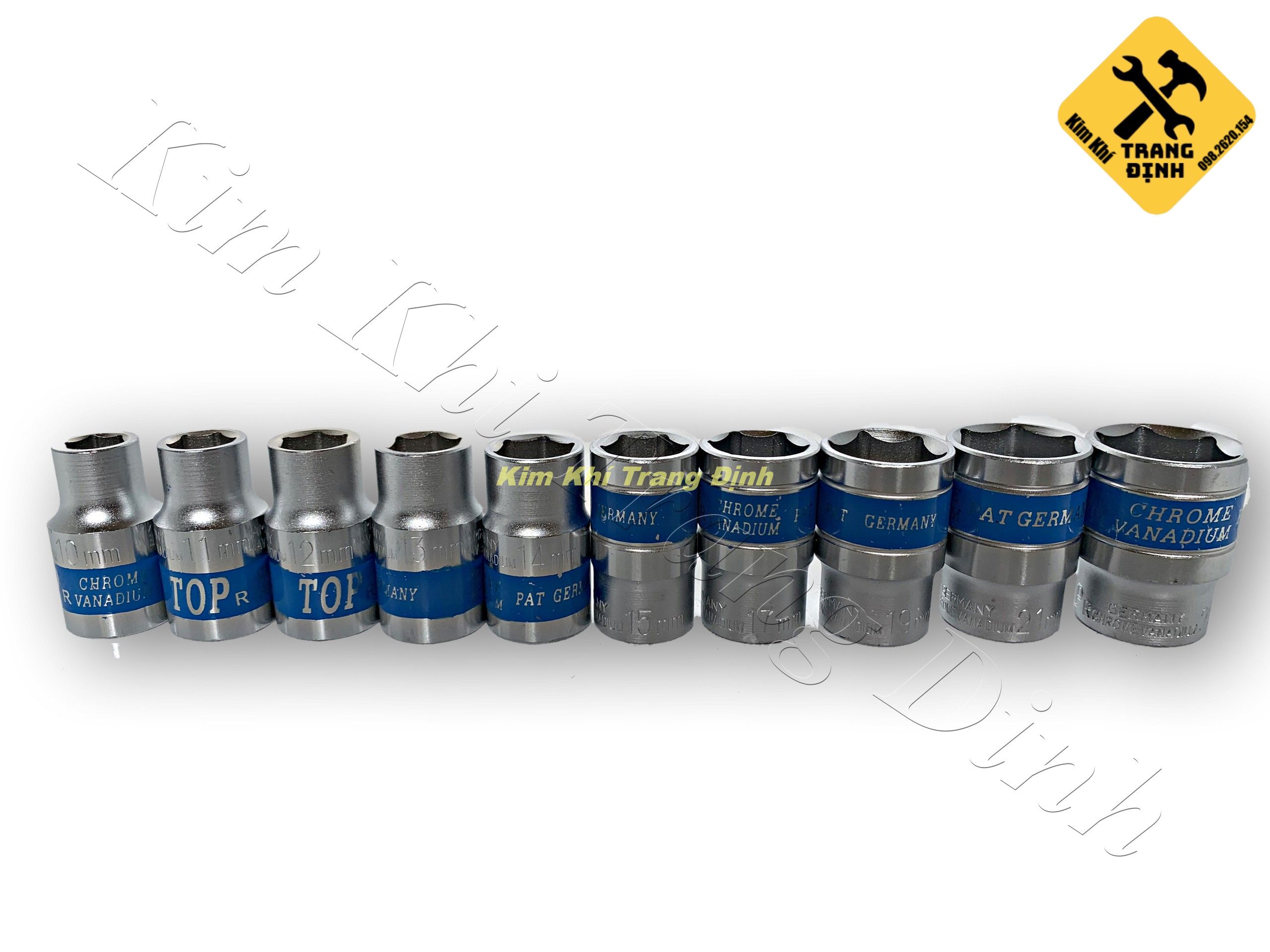 Bộ tuýp 12 chi tiết 1/2  (Cần tự động cán bọc nhựa kèm nối khẩu)