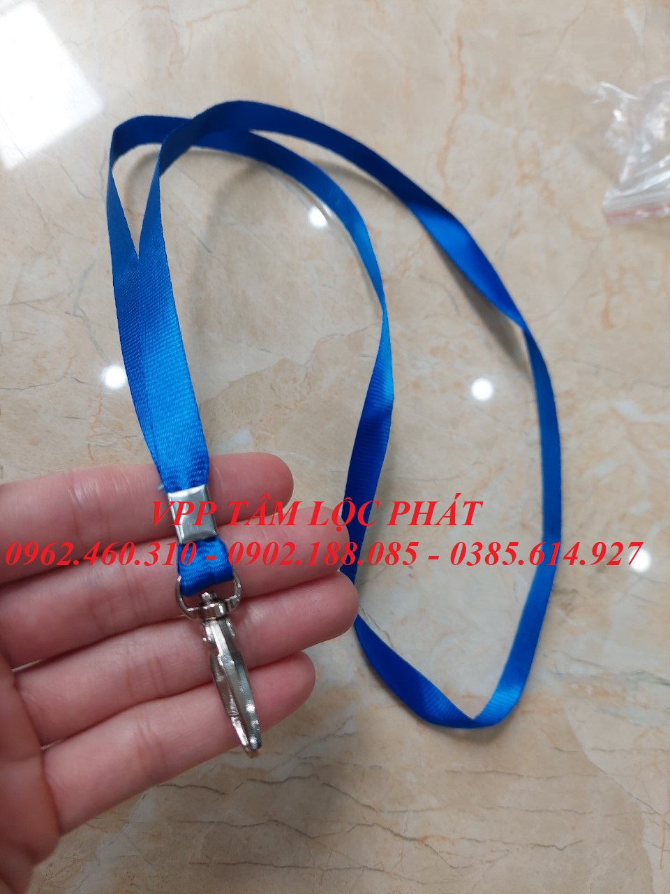 Sỉ 50 DÂY ĐEO THẺ LỤA MÓC SẮT, bản rộng 1cm (HÀNG LOẠI 1 SÁNG BÓNG, BỀN ĐẸP)