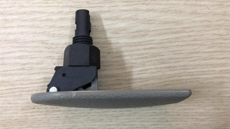 Tay mở nắp capo Daewoo Matiz & Chery QQ3