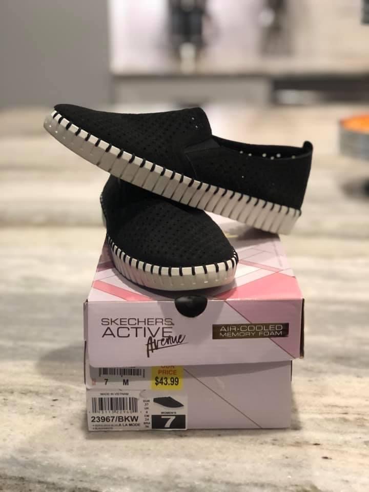 giày thể thao nữ skechers lười