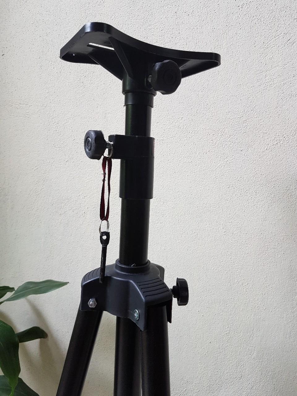 Chân loa 60 -130cm (2 Chiếc)