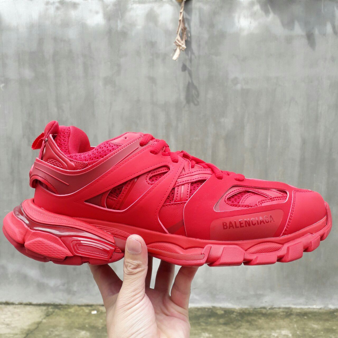 Giày thể thao cực ngầu track 3.0