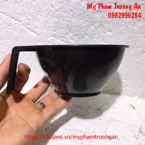 bát đựng trộn thuốc nhuộm