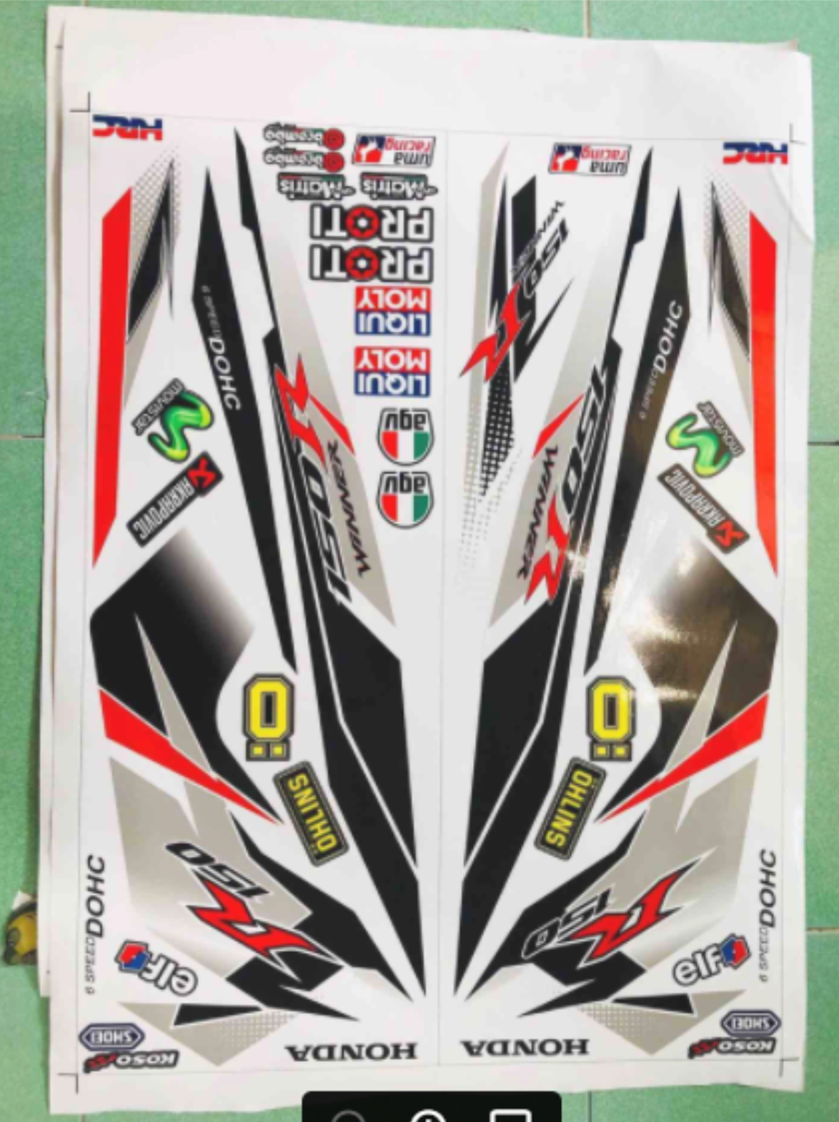 Tem rời winner R dán xe trắng
